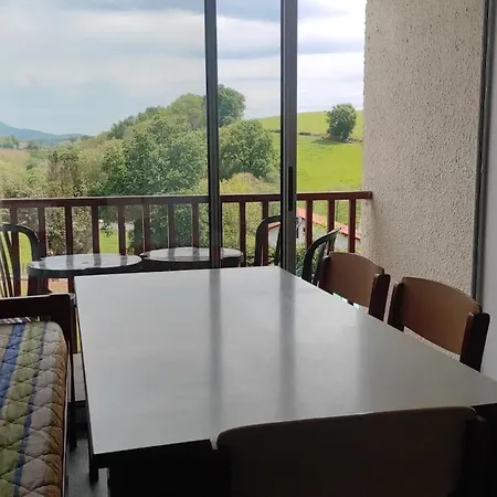 Baztan Piscine Vue Montagnes Apartment *